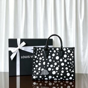 LV  OnTheGo GM Tote Bag Black